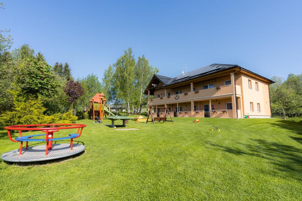 Apartments Nad Rybniky Horní Planá Exterior foto